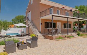 Awesome home in Karalic w/ Outdoor swimming pool, WiFi and 3 Bedrooms